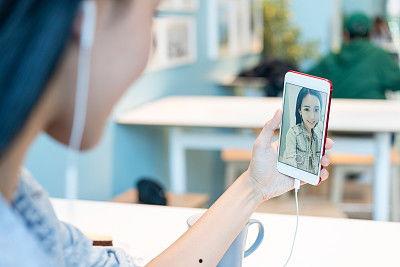 抖音网红大瓜 社会热点素材2025,揭秘社会热点背后的故事