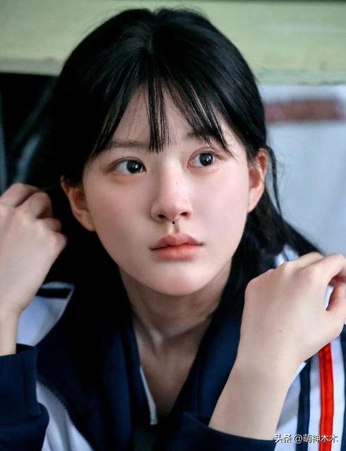 赵露思近况最新消息,新作品备受期待，人气飙升背后的故事